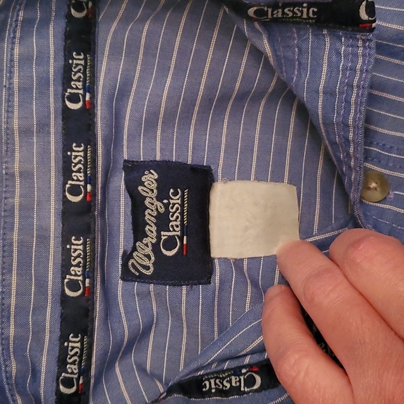 Men's Wrangler Classic Long Sleeve Casual Button Down Shirt - Picture 6 of 6